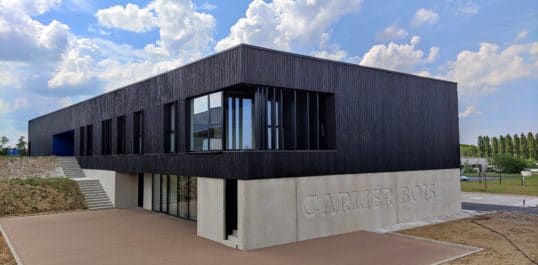 Bâtiment Carlier Bois dans le parc Ecolys à Suarlée : clap de fin !